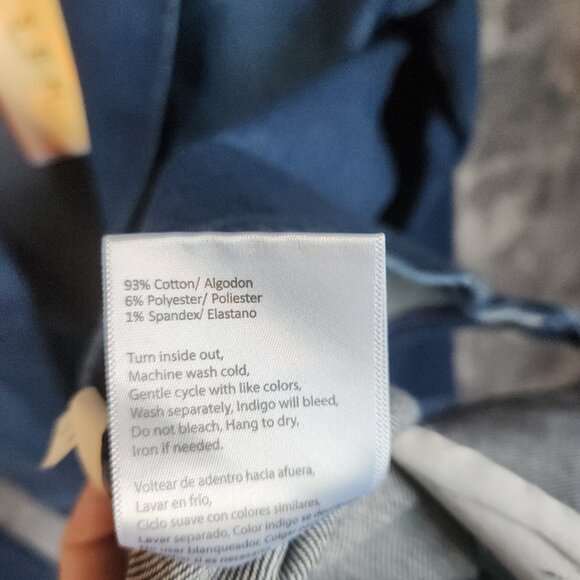 Risen Denim Jacket Blazer Blue Women’s L USA Pockets Casual Button Dark Wash NEW - Picture 6 of 11